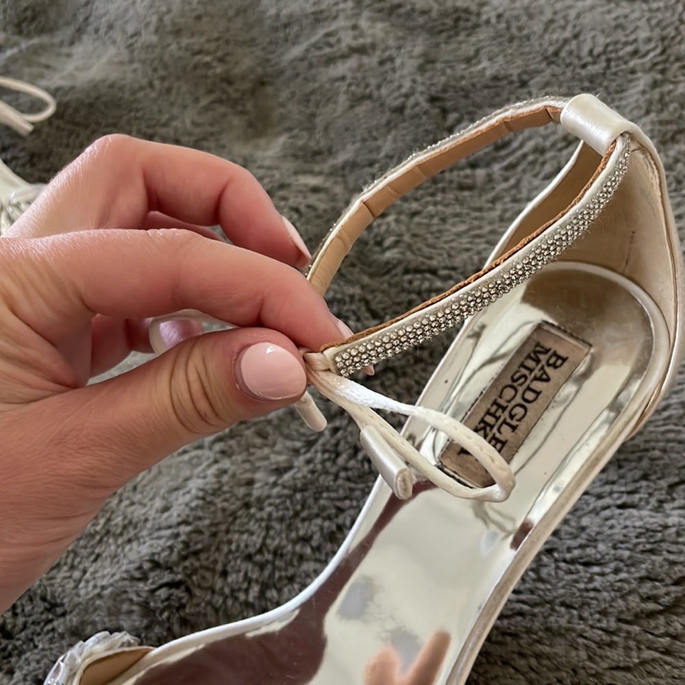White jewel Badgley Mischka Wedding Heels - Picture 6 of 9